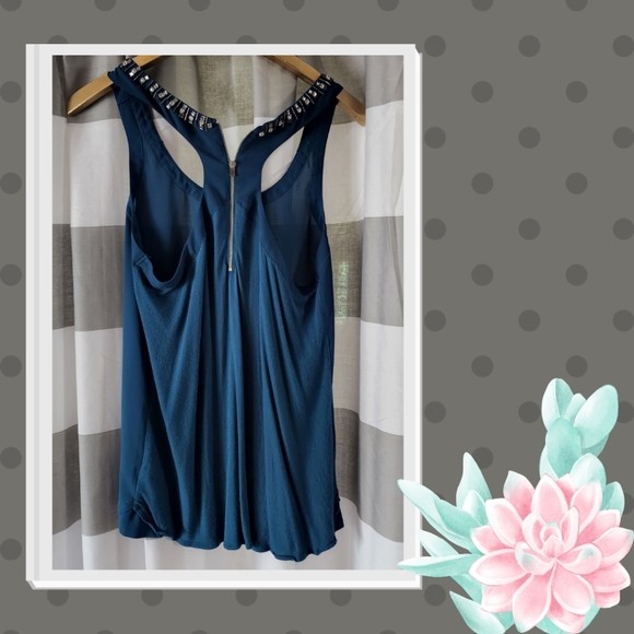 Express Jeweled Top - Picture 2 of 3